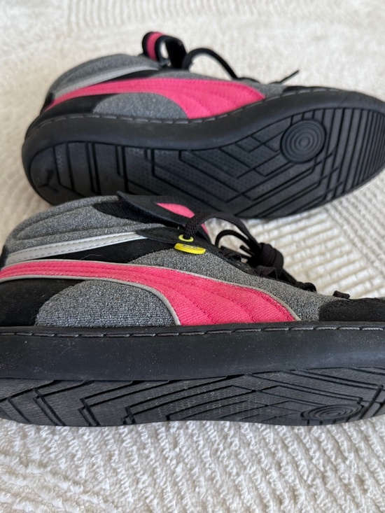 Puma First Round High Top Sneakers Women’s - Picture 10 of 12